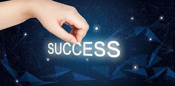 你的申请材料，招生官到底怎么看？揭秘加拿大大学录取审核全流程(图3)